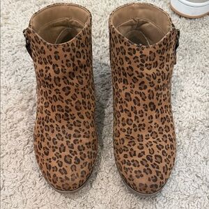 Cat & Jack Brown Leopard Print Boots